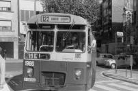 Autobus de la lnea 122 en la Pl. Lesseps