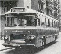 Autobus de la lnea S en el barrio del Congreso