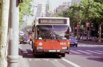 Autobus de la lnea 16 en el P de Gracia